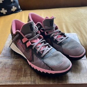 Nike Kyrie Flytrap 5, Moon Fossil/Med Soft Pink-Sail, Sz 10 Men’s